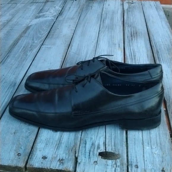Salvatore Ferragamo men's shoes - Picture 5 of 10
